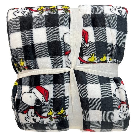Peanuts Holiday New Peanuts Christmas Plaid Plush Throw Blanket